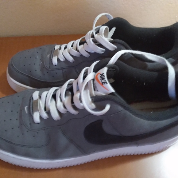 COPY - MEN'S USED NIKE AIR FORCE 1 SUEDE SHOES - Picture 2 of 12